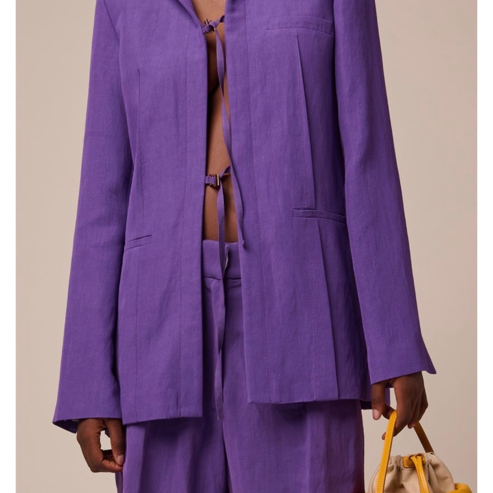 Jacquemus
Amaro Twill Jacket, new brand still within tags..never worn